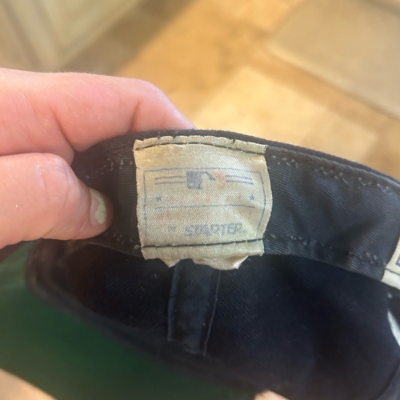 Vintage Yankees cursive writing baseball cap RARE - Picture 8 of 9